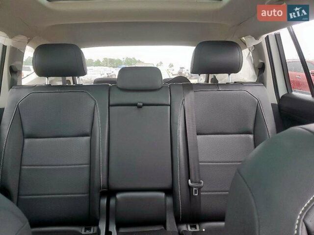 Белый Фольксваген Тигуан, объемом двигателя 2 л и пробегом 76 тыс. км за 14900 $, фото 15 на Automoto.ua