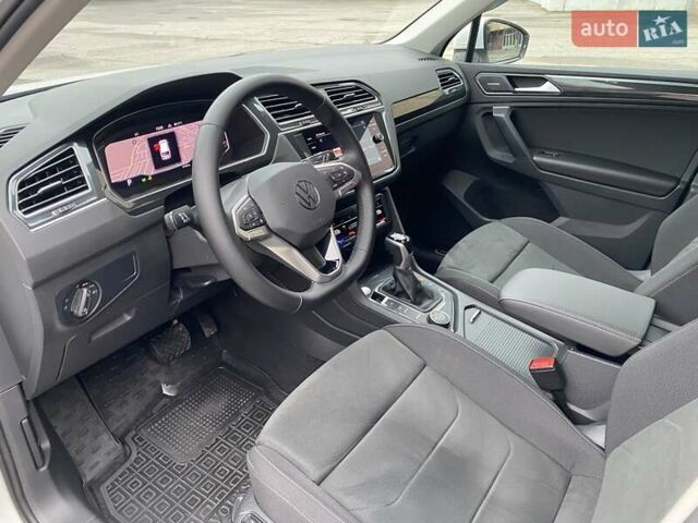 Білий Фольксваген Тігуан, об'ємом двигуна 1.98 л та пробігом 10 тис. км за 35500 $, фото 18 на Automoto.ua