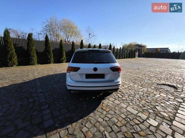 Білий Фольксваген Тігуан, об'ємом двигуна 2 л та пробігом 123 тис. км за 27500 $, фото 53 на Automoto.ua