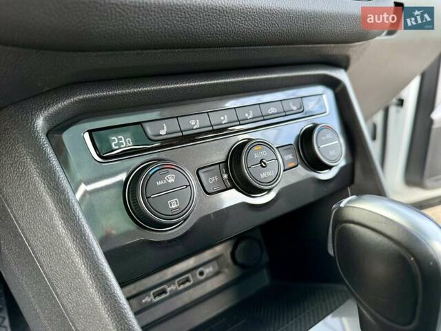 Белый Фольксваген Тигуан, объемом двигателя 1.98 л и пробегом 55 тыс. км за 21800 $, фото 35 на Automoto.ua