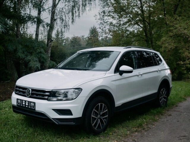 Белый Фольксваген Тигуан, объемом двигателя 2 л и пробегом 67 тыс. км за 13600 $, фото 1 на Automoto.ua