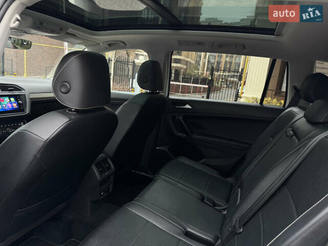 Білий Фольксваген Тігуан, об'ємом двигуна 2 л та пробігом 103 тис. км за 21000 $, фото 6 на Automoto.ua