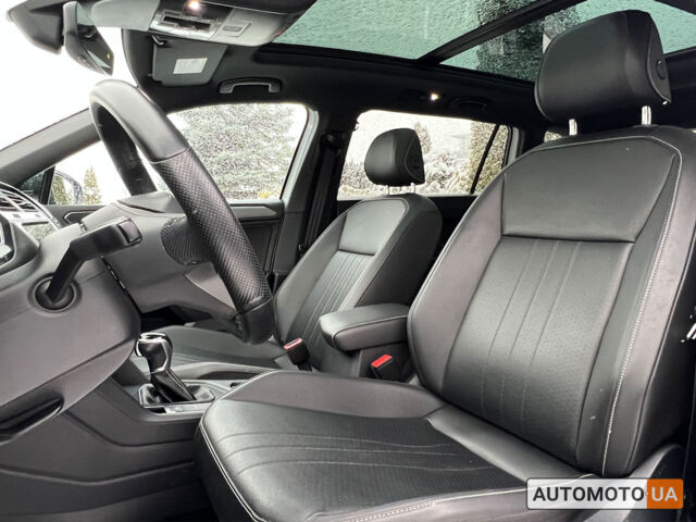 Білий Фольксваген Тігуан, об'ємом двигуна 2 л та пробігом 54 тис. км за 32700 $, фото 20 на Automoto.ua