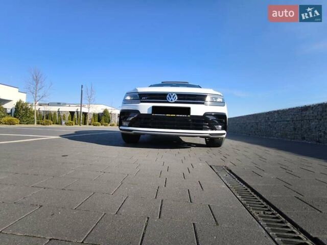 Білий Фольксваген Тігуан, об'ємом двигуна 2 л та пробігом 123 тис. км за 27500 $, фото 59 на Automoto.ua