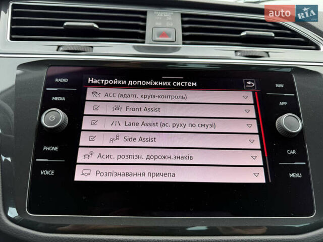 Білий Фольксваген Тігуан, об'ємом двигуна 1.97 л та пробігом 78 тис. км за 36000 $, фото 32 на Automoto.ua