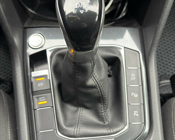 Білий Фольксваген Тігуан, об'ємом двигуна 1.98 л та пробігом 35 тис. км за 31600 $, фото 20 на Automoto.ua