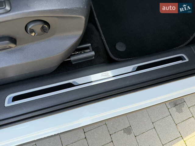 Белый Фольксваген Тигуан, объемом двигателя 1.97 л и пробегом 189 тыс. км за 36500 $, фото 54 на Automoto.ua