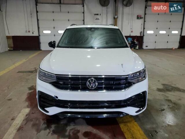 Белый Фольксваген Тигуан, объемом двигателя 1.98 л и пробегом 57 тыс. км за 8500 $, фото 5 на Automoto.ua