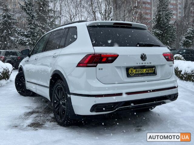 Білий Фольксваген Тігуан, об'ємом двигуна 2 л та пробігом 54 тис. км за 32700 $, фото 9 на Automoto.ua