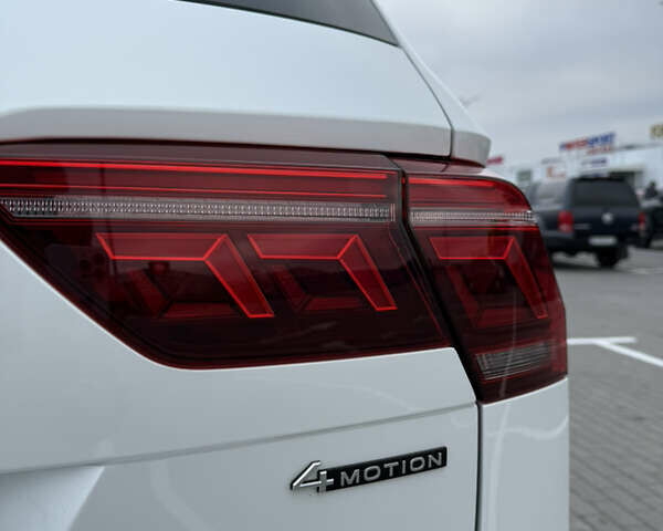 Білий Фольксваген Тігуан, об'ємом двигуна 1.97 л та пробігом 78 тис. км за 36000 $, фото 13 на Automoto.ua