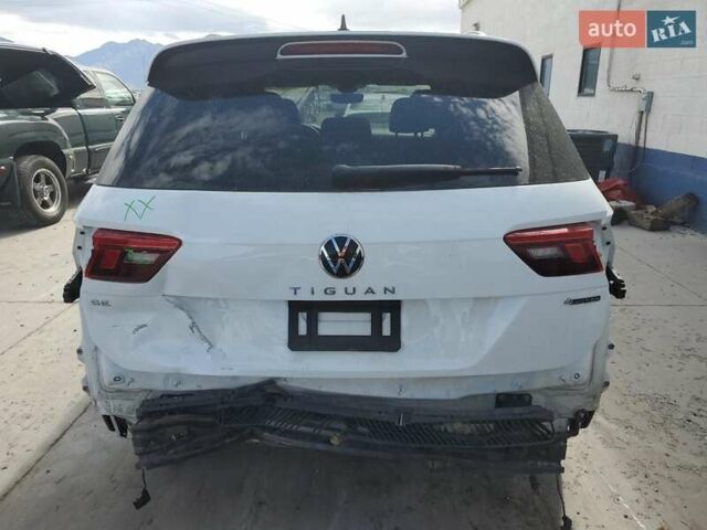 Белый Фольксваген Тигуан, объемом двигателя 2 л и пробегом 97 тыс. км за 20715 $, фото 5 на Automoto.ua