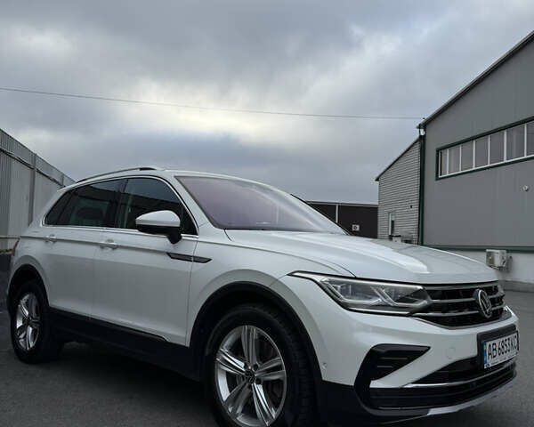 Білий Фольксваген Тігуан, об'ємом двигуна 1.97 л та пробігом 78 тис. км за 36000 $, фото 12 на Automoto.ua