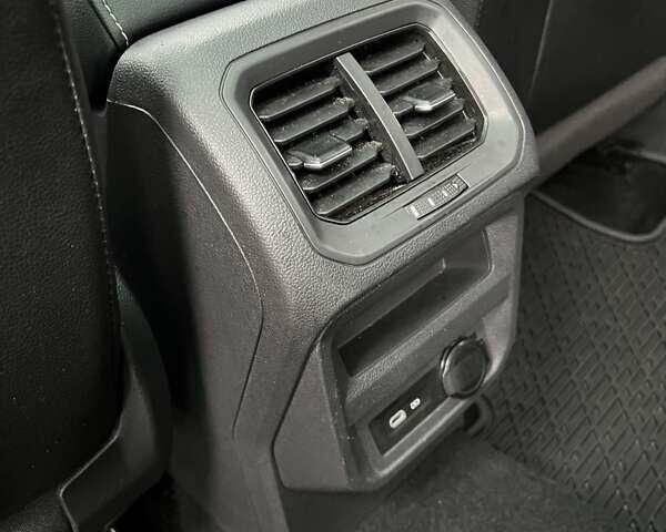 Білий Фольксваген Тігуан, об'ємом двигуна 1.98 л та пробігом 113 тис. км за 25500 $, фото 64 на Automoto.ua