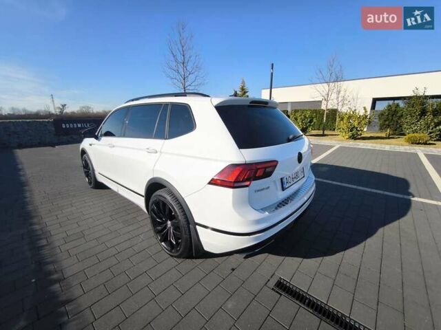 Білий Фольксваген Тігуан, об'ємом двигуна 2 л та пробігом 123 тис. км за 27500 $, фото 47 на Automoto.ua