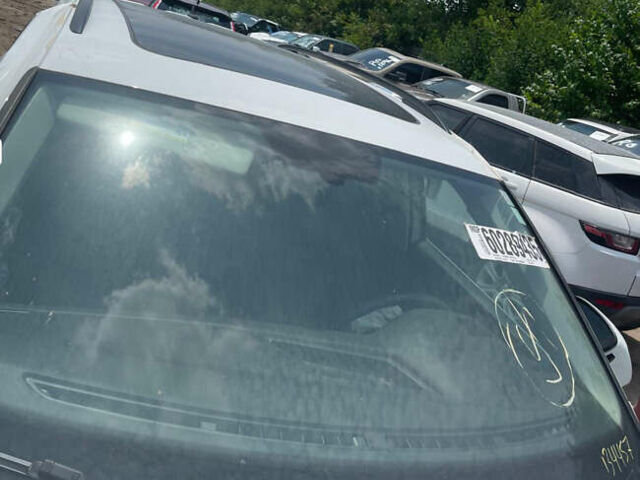 Белый Фольксваген Тигуан, объемом двигателя 2 л и пробегом 76 тыс. км за 14900 $, фото 6 на Automoto.ua