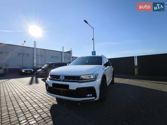 Білий Фольксваген Тігуан, об'ємом двигуна 2 л та пробігом 123 тис. км за 27500 $, фото 13 на Automoto.ua