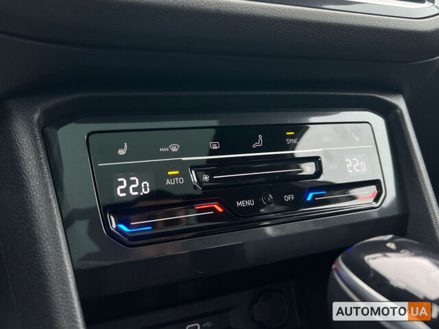 Білий Фольксваген Тігуан, об'ємом двигуна 2 л та пробігом 54 тис. км за 32700 $, фото 16 на Automoto.ua