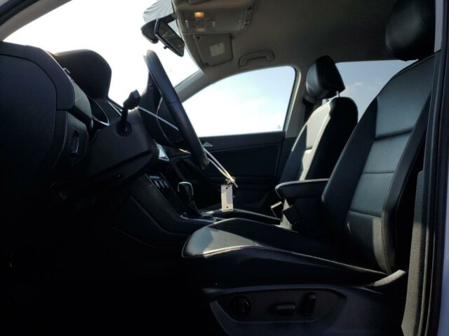 Білий Фольксваген Тігуан, об'ємом двигуна 2 л та пробігом 151 тис. км за 12800 $, фото 6 на Automoto.ua