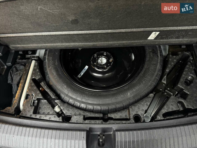 Білий Фольксваген Тігуан, об'ємом двигуна 2 л та пробігом 103 тис. км за 21000 $, фото 44 на Automoto.ua