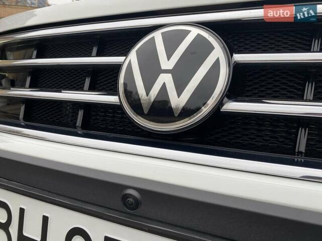 Білий Фольксваген Тігуан, об'ємом двигуна 1.98 л та пробігом 10 тис. км за 35500 $, фото 13 на Automoto.ua