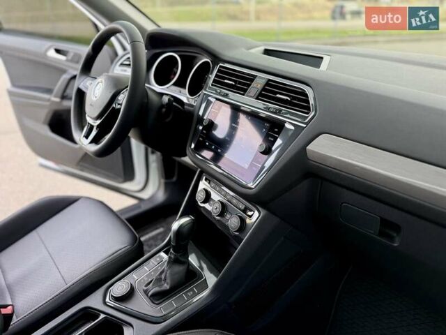 Белый Фольксваген Тигуан, объемом двигателя 1.98 л и пробегом 55 тыс. км за 21800 $, фото 17 на Automoto.ua