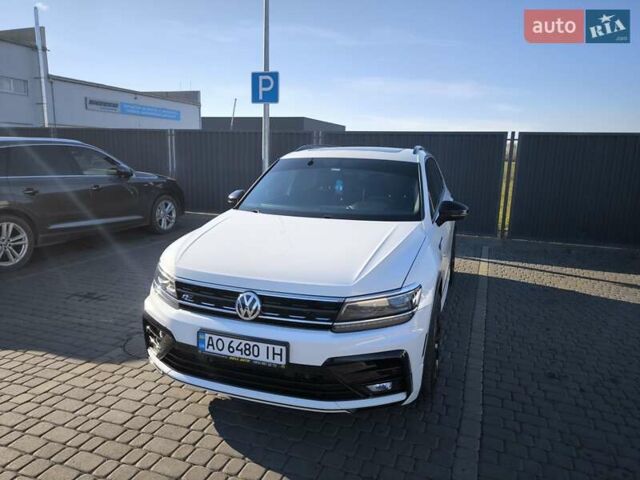 Білий Фольксваген Тігуан, об'ємом двигуна 2 л та пробігом 123 тис. км за 27500 $, фото 62 на Automoto.ua