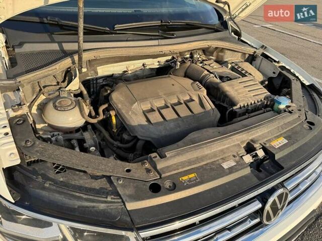 Белый Фольксваген Тигуан, объемом двигателя 1.98 л и пробегом 106 тыс. км за 34999 $, фото 19 на Automoto.ua