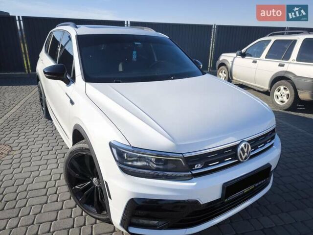 Білий Фольксваген Тігуан, об'ємом двигуна 2 л та пробігом 123 тис. км за 27500 $, фото 15 на Automoto.ua