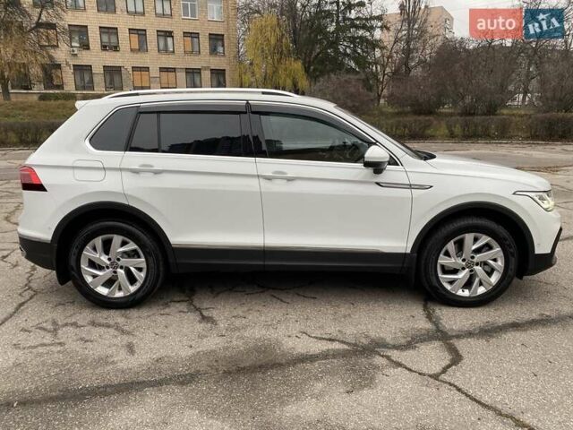 Білий Фольксваген Тігуан, об'ємом двигуна 1.98 л та пробігом 10 тис. км за 35500 $, фото 4 на Automoto.ua