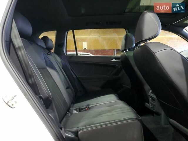 Белый Фольксваген Тигуан, объемом двигателя 1.98 л и пробегом 57 тыс. км за 8500 $, фото 8 на Automoto.ua