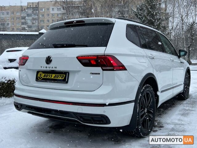 Білий Фольксваген Тігуан, об'ємом двигуна 2 л та пробігом 54 тис. км за 32700 $, фото 6 на Automoto.ua