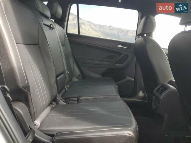 Белый Фольксваген Тигуан, объемом двигателя 2 л и пробегом 97 тыс. км за 20715 $, фото 10 на Automoto.ua