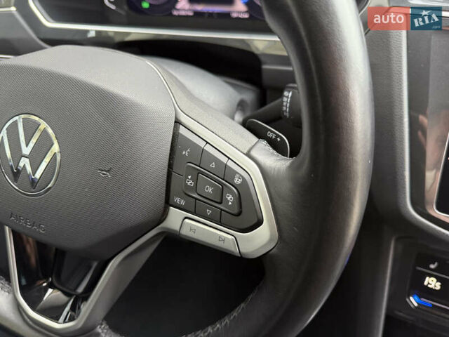 Білий Фольксваген Тігуан, об'ємом двигуна 2 л та пробігом 191 тис. км за 29200 $, фото 54 на Automoto.ua