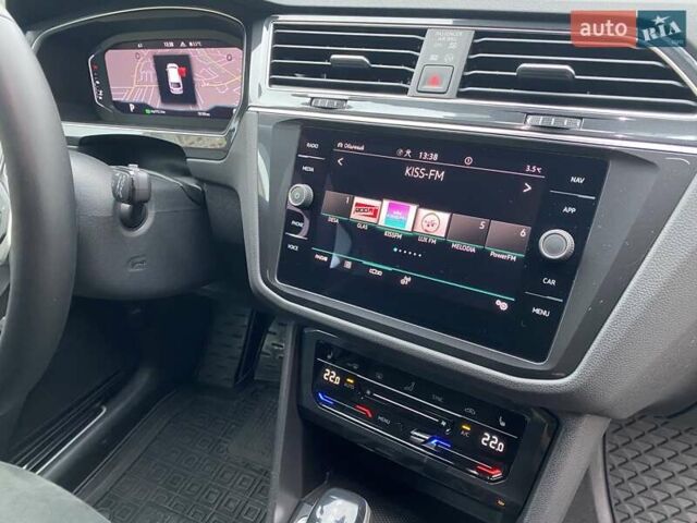 Білий Фольксваген Тігуан, об'ємом двигуна 1.98 л та пробігом 10 тис. км за 35500 $, фото 31 на Automoto.ua