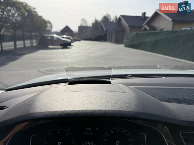 Белый Фольксваген Тигуан, объемом двигателя 1.97 л и пробегом 189 тыс. км за 36500 $, фото 40 на Automoto.ua