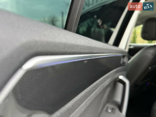 Білий Фольксваген Тігуан, об'ємом двигуна 2 л та пробігом 191 тис. км за 29200 $, фото 38 на Automoto.ua