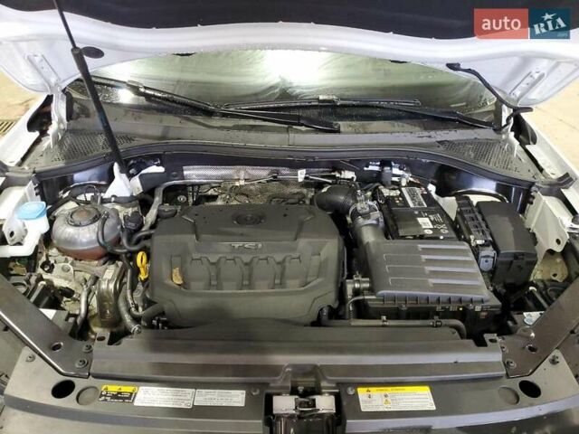 Белый Фольксваген Тигуан, объемом двигателя 1.98 л и пробегом 57 тыс. км за 8500 $, фото 12 на Automoto.ua