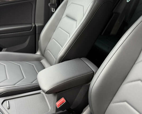 Білий Фольксваген Тігуан, об'ємом двигуна 2 л та пробігом 191 тис. км за 29200 $, фото 30 на Automoto.ua