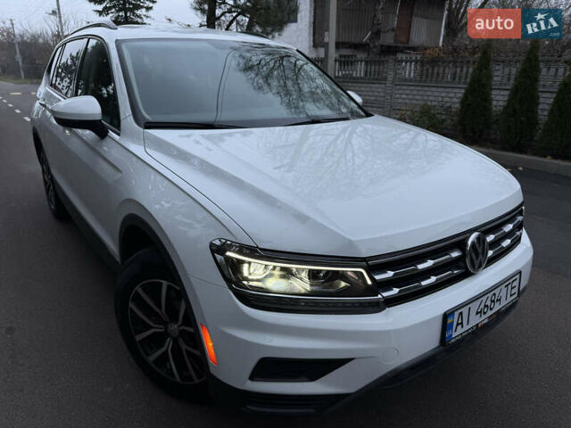 Белый Фольксваген Тигуан, объемом двигателя 2 л и пробегом 67 тыс. км за 21300 $, фото 2 на Automoto.ua