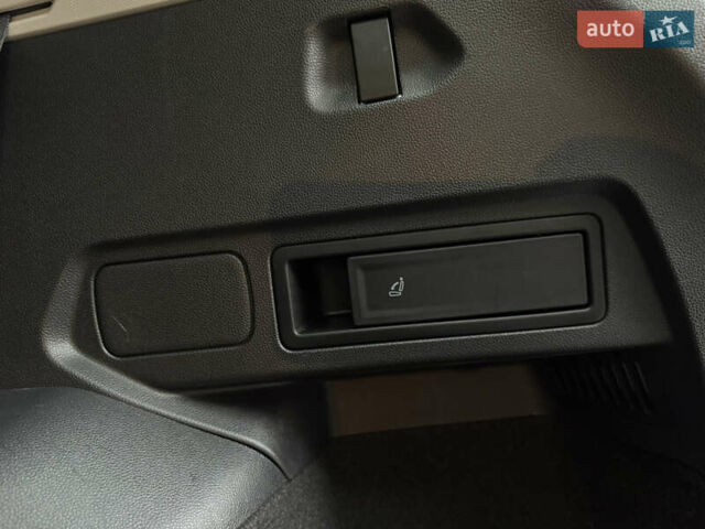 Білий Фольксваген Тігуан, об'ємом двигуна 2 л та пробігом 103 тис. км за 21000 $, фото 38 на Automoto.ua