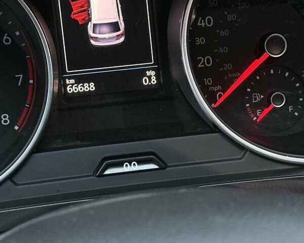 Белый Фольксваген Тигуан, объемом двигателя 2 л и пробегом 67 тыс. км за 21300 $, фото 12 на Automoto.ua