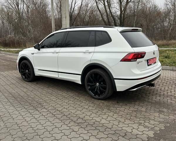 Білий Фольксваген Тігуан, об'ємом двигуна 1.98 л та пробігом 113 тис. км за 25500 $, фото 23 на Automoto.ua