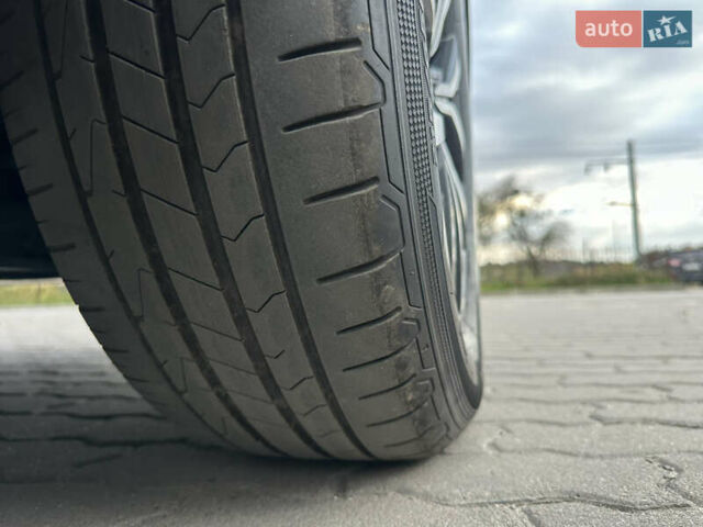 Белый Фольксваген Тигуан, объемом двигателя 2 л и пробегом 132 тыс. км за 27750 $, фото 66 на Automoto.ua