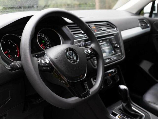 Белый Фольксваген Тигуан, объемом двигателя 2 л и пробегом 67 тыс. км за 16800 $, фото 10 на Automoto.ua