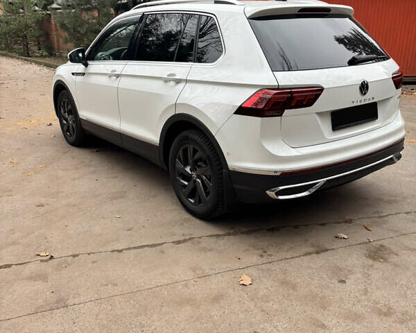 Білий Фольксваген Тігуан, об'ємом двигуна 1.98 л та пробігом 35 тис. км за 31600 $, фото 10 на Automoto.ua