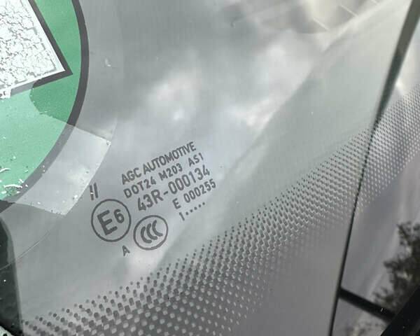 Белый Фольксваген Тигуан, объемом двигателя 2 л и пробегом 132 тыс. км за 27750 $, фото 70 на Automoto.ua