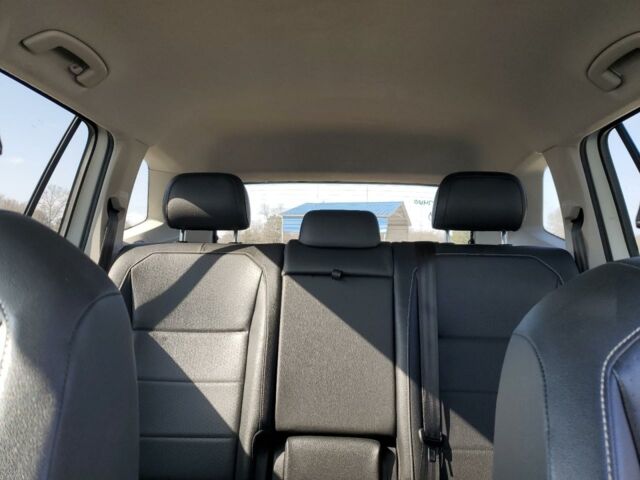 Білий Фольксваген Тігуан, об'ємом двигуна 2 л та пробігом 151 тис. км за 12800 $, фото 9 на Automoto.ua