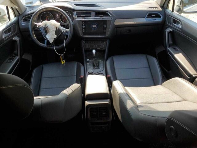 Белый Фольксваген Тигуан, объемом двигателя 2 л и пробегом 35 тыс. км за 11700 $, фото 7 на Automoto.ua