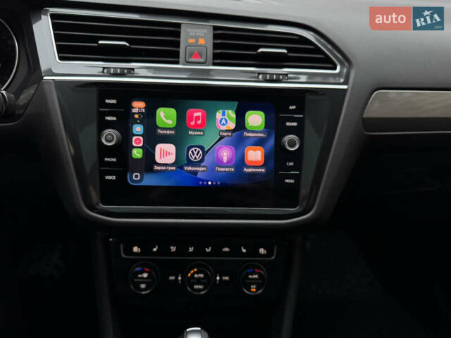 Білий Фольксваген Тігуан, об'ємом двигуна 2 л та пробігом 103 тис. км за 21000 $, фото 11 на Automoto.ua