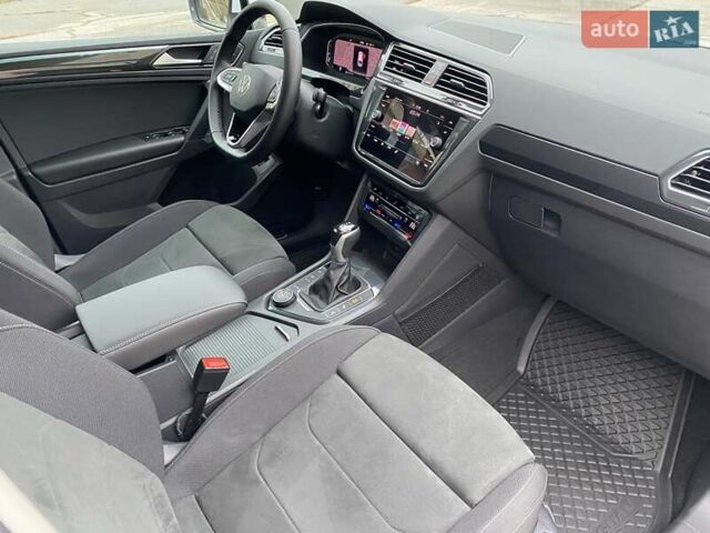 Білий Фольксваген Тігуан, об'ємом двигуна 1.98 л та пробігом 10 тис. км за 35500 $, фото 29 на Automoto.ua